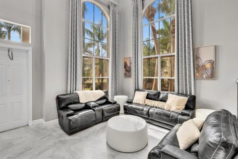 Villa ou maison à vendre à Wellington, Floride: 6 chambres, 366.13 m2 № 2383079 - photo 4