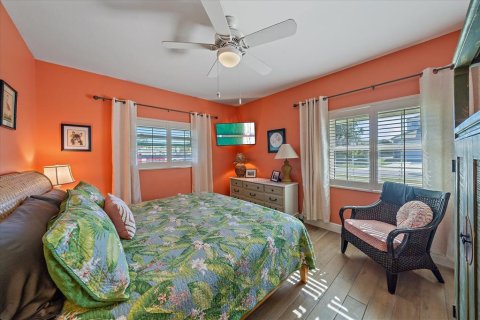 House in Sarasota, Florida 2 bedrooms, 107.3 sq.m. № 1529999 - photo 20