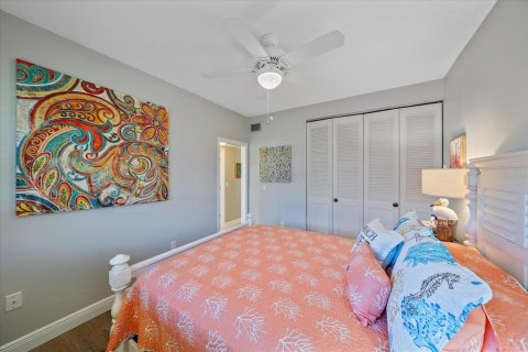 House in Sarasota, Florida 2 bedrooms, 107.3 sq.m. № 1529999 - photo 16