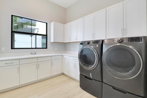 Casa en venta en Palm Beach Gardens, Florida, 4 dormitorios, 389.26 m2 № 2249657 - foto 24