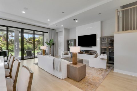 Casa en venta en Palm Beach Gardens, Florida, 4 dormitorios, 389.26 m2 № 2249657 - foto 7
