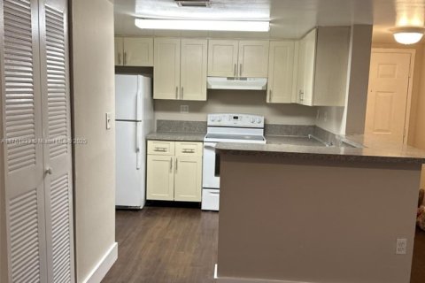 Copropriété à vendre à Sunrise, Floride: 3 chambres, 112.97 m2 № 1874549 - photo 9