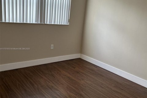 Copropriété à vendre à Sunrise, Floride: 3 chambres, 112.97 m2 № 1874549 - photo 6
