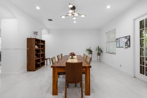 Casa en alquiler en Weston, Florida, 4 dormitorios, 280.1 m2 № 2066106 - foto 19