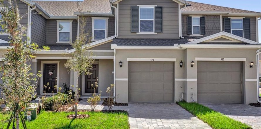 Townhouse in Lake Wales, Florida 3 bedrooms, 144.65 sq.m. № 1557372