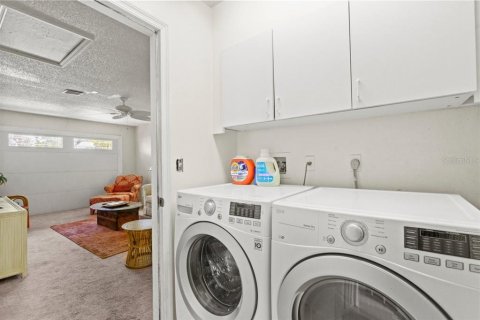 Casa en venta en Venice, Florida, 2 dormitorios, 91.79 m2 № 1614343 - foto 18
