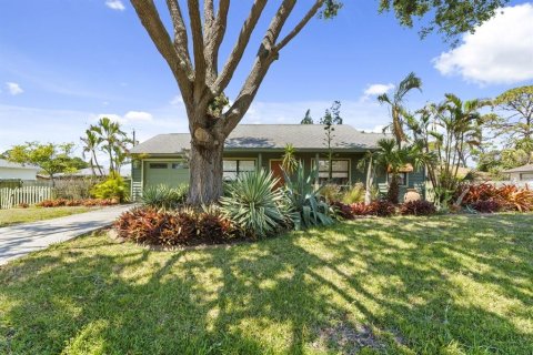 Casa en venta en Venice, Florida, 2 dormitorios, 91.79 m2 № 1614343 - foto 1