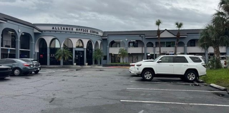 Immobilier commercial à Orlando, Floride 28.99 m2 № 1913084