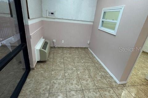 Immobilier commercial à vendre à Orlando, Floride: 28.99 m2 № 1913084 - photo 6