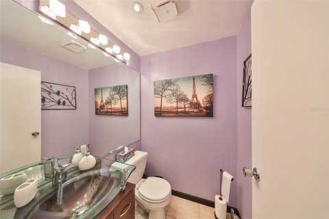 Condo in Sun City Center, Florida, 1 bedroom  № 1609611 - photo 20
