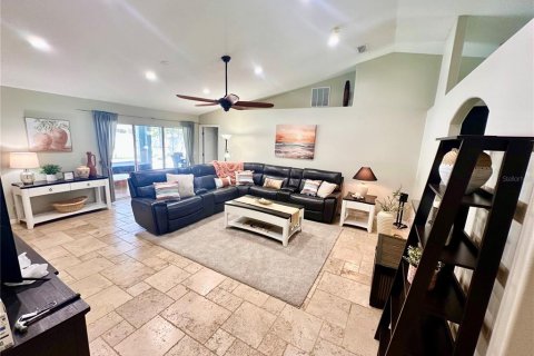 Villa ou maison à louer à Palm Coast, Floride: 4 chambres, 172.71 m2 № 1263441 - photo 15