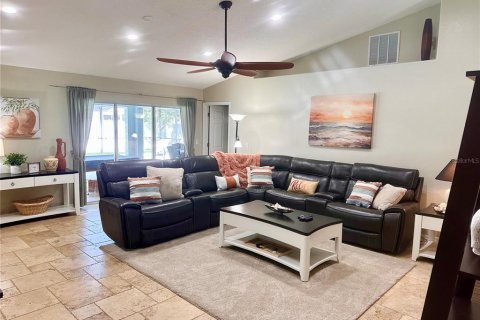 Villa ou maison à louer à Palm Coast, Floride: 4 chambres, 172.71 m2 № 1263441 - photo 14