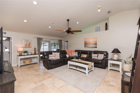 Villa ou maison à louer à Palm Coast, Floride: 4 chambres, 172.71 m2 № 1263441 - photo 25