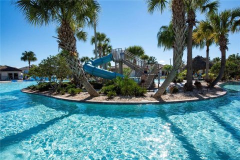 Condo in Davenport, Florida, 2 bedrooms  № 2202384 - photo 29