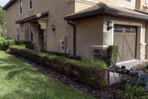 Condo in Davenport, Florida, 2 bedrooms  № 2202384 - photo 3