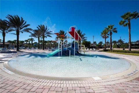 Condo in Davenport, Florida, 2 bedrooms  № 2202384 - photo 28