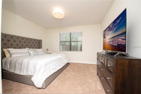 Condo in Davenport, Florida, 2 bedrooms  № 2202384 - photo 17