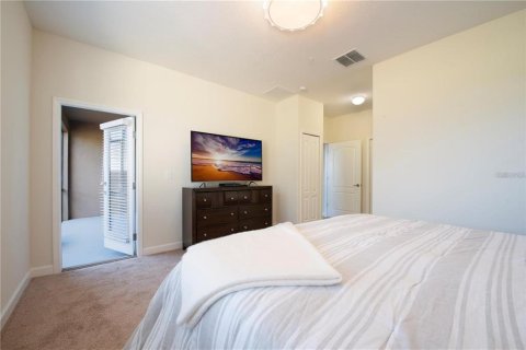 Condo in Davenport, Florida, 2 bedrooms  № 2202384 - photo 18