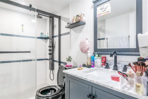 Condominio en venta en Hallandale Beach, Florida, 2 dormitorios, 102.19 m2 № 2250559 - foto 17
