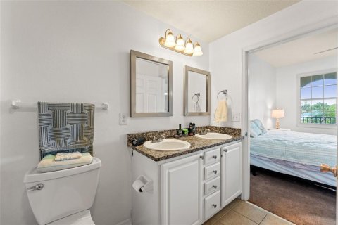 Condo in Tampa, Florida, 2 bedrooms  № 1822921 - photo 16