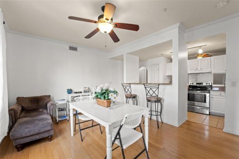 Condo in Tampa, Florida, 2 bedrooms  № 1822921 - photo 5