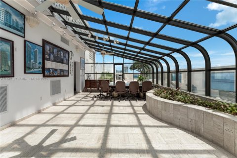 Condo in Miami Beach, Florida, 4 bedrooms  № 1833990 - photo 13