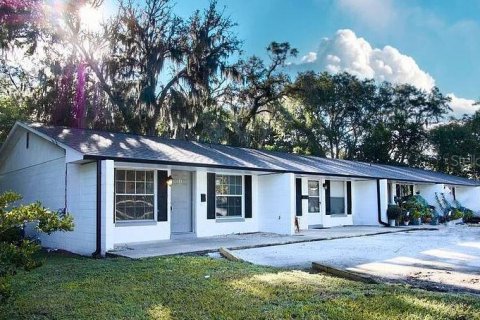 Apartamento en alquiler en DeLand, Florida, 2 dormitorios, 78.97 m2 № 1917491 - foto 1