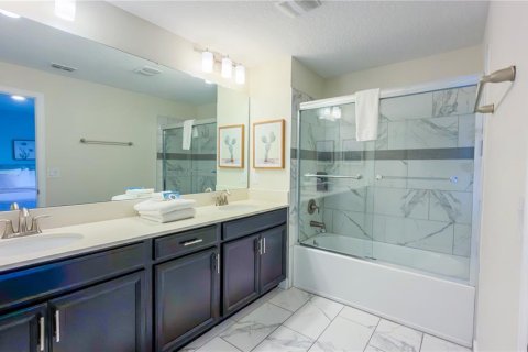 Touwnhouse à vendre à Davenport, Floride: 5 chambres, 201.32 m2 № 2130859 - photo 16