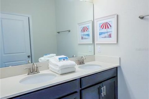 Touwnhouse à vendre à Davenport, Floride: 5 chambres, 201.32 m2 № 2130859 - photo 13