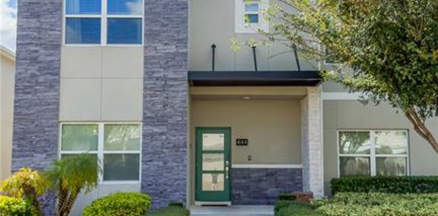 Touwnhouse à Davenport, Floride 5 chambres, 201.32 m2 № 2130859