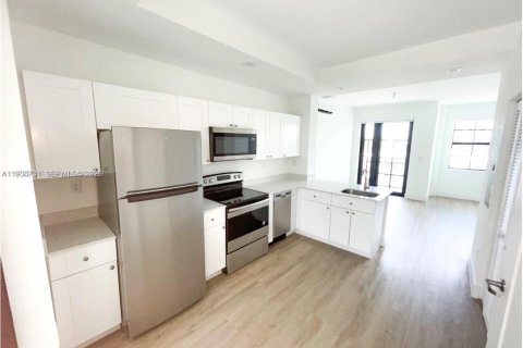 Copropriété à louer à Davie, Floride: 40.32 m2 № 1994738 - photo 7