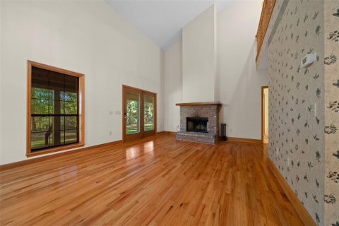 Villa ou maison à vendre à Lady Lake, Floride: 4 chambres, 371.24 m2 № 1723877 - photo 19