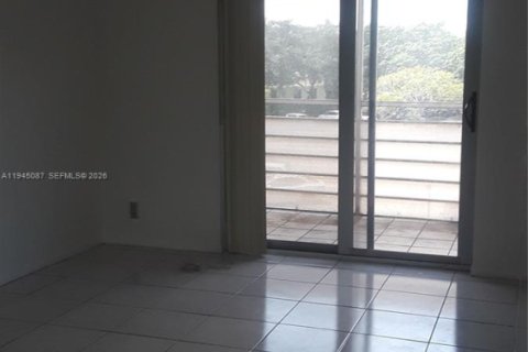 Condominio en Deerfield Beach, Florida, 1 dormitorio  № 2001760