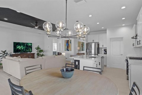 Casa en venta en Sarasota, Florida, 3 dormitorios, 191.94 m2 № 1740979 - foto 14