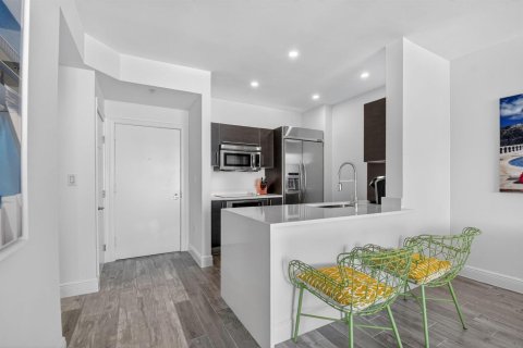 Condo in West Palm Beach, Florida, 1 bedroom  № 2082037 - photo 8