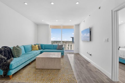 Condo in West Palm Beach, Florida, 1 bedroom  № 2082037 - photo 14