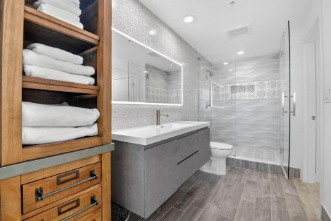 Condo in West Palm Beach, Florida, 1 bedroom  № 2082037 - photo 18
