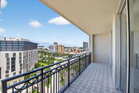 Condo in West Palm Beach, Florida, 1 bedroom  № 2082037 - photo 3