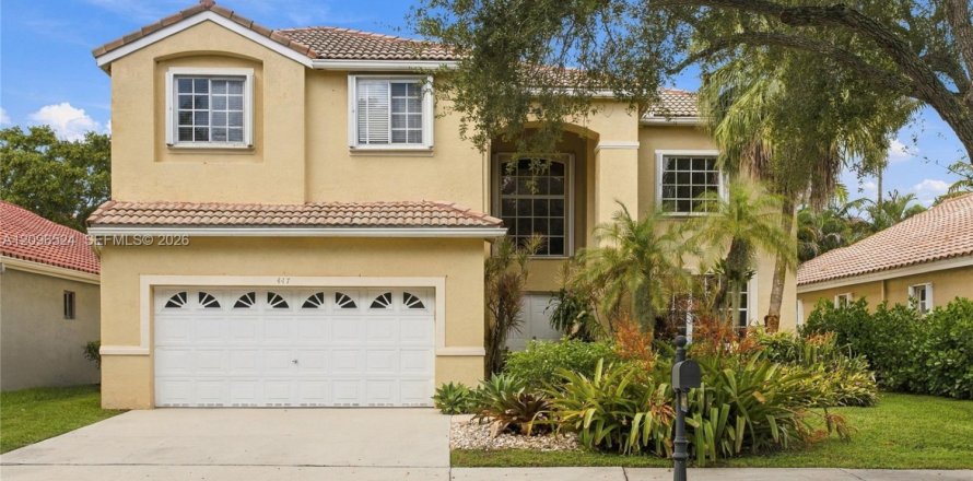 House in Weston, Florida 4 bedrooms, 248.23 sq.m. № 2392836