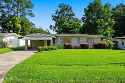 House in Jacksonville, Florida 3 bedrooms, 117.06 sq.m. № 2223441 - photo 2