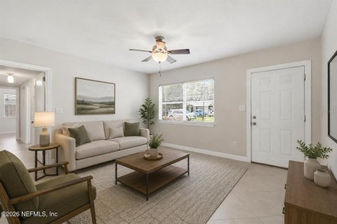 House in Jacksonville, Florida 3 bedrooms, 117.06 sq.m. № 2223441 - photo 10