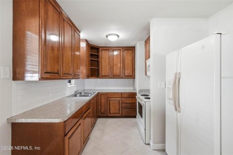 House in Jacksonville, Florida 3 bedrooms, 117.06 sq.m. № 2223441 - photo 13
