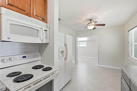 House in Jacksonville, Florida 3 bedrooms, 117.06 sq.m. № 2223441 - photo 16