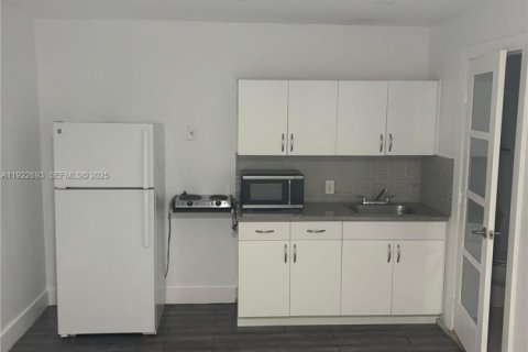 Immobilier commercial à louer à Miami, Floride: 1 chambre № 1976960 - photo 3