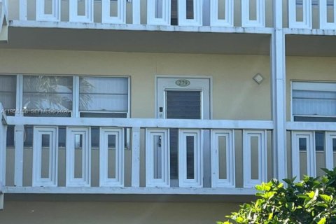Condominio en venta en Boca Raton, Florida, 1 dormitorio, 66.89 m2 № 2080541 - foto 7