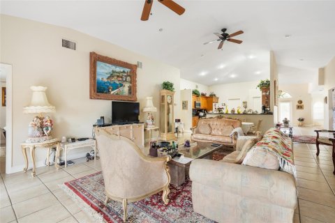 Villa ou maison à vendre à Clewiston, Floride: 4 chambres, 181.53 m2 № 2432473 - photo 30