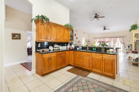 Villa ou maison à vendre à Clewiston, Floride: 4 chambres, 181.53 m2 № 2432473 - photo 27