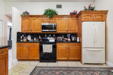 Villa ou maison à vendre à Clewiston, Floride: 4 chambres, 181.53 m2 № 2432473 - photo 26