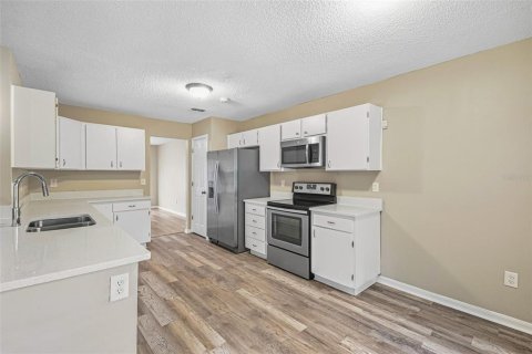 Купить виллу или дом в Тампа, Флорида 5 комнат, 160.16м2, № 2428880 - фото 23