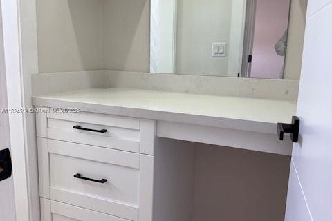 Condo in Hallandale Beach, Florida, 2 bedrooms  № 1790383 - photo 19